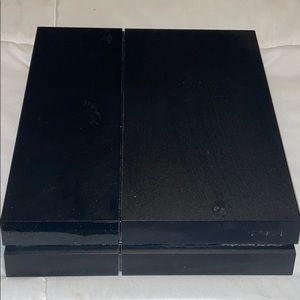 Ps4 works good , i just dont gave time to play it